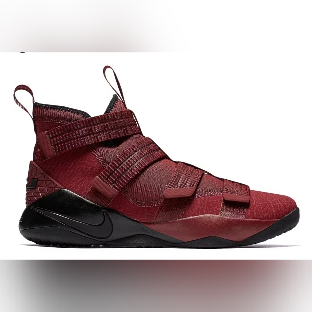 Nike LeBron Zoom Soldier